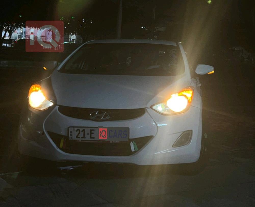 هیوندای ئەلەنترا